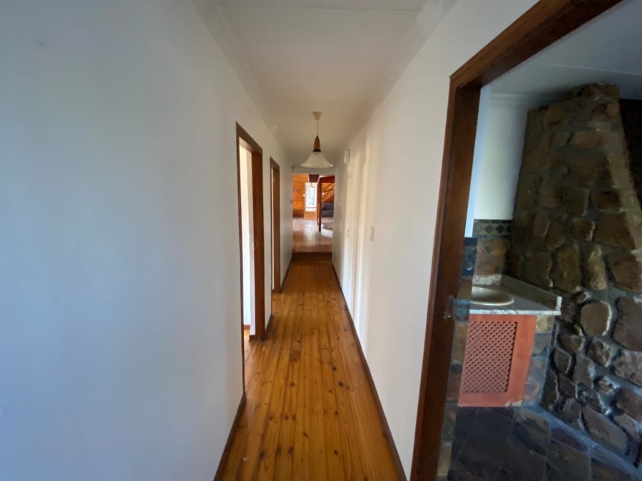 5 Bedroom Property for Sale in Waterkloof A H North West
